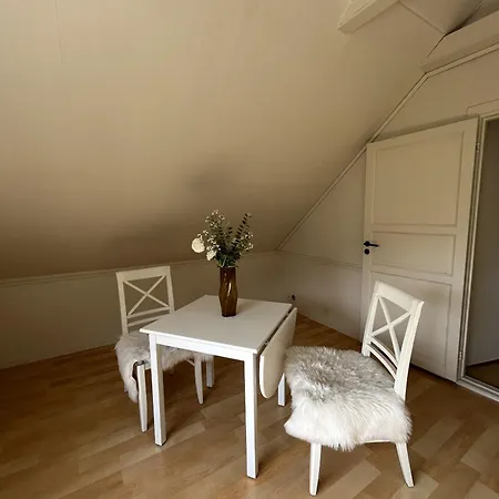 Loft With Parking In